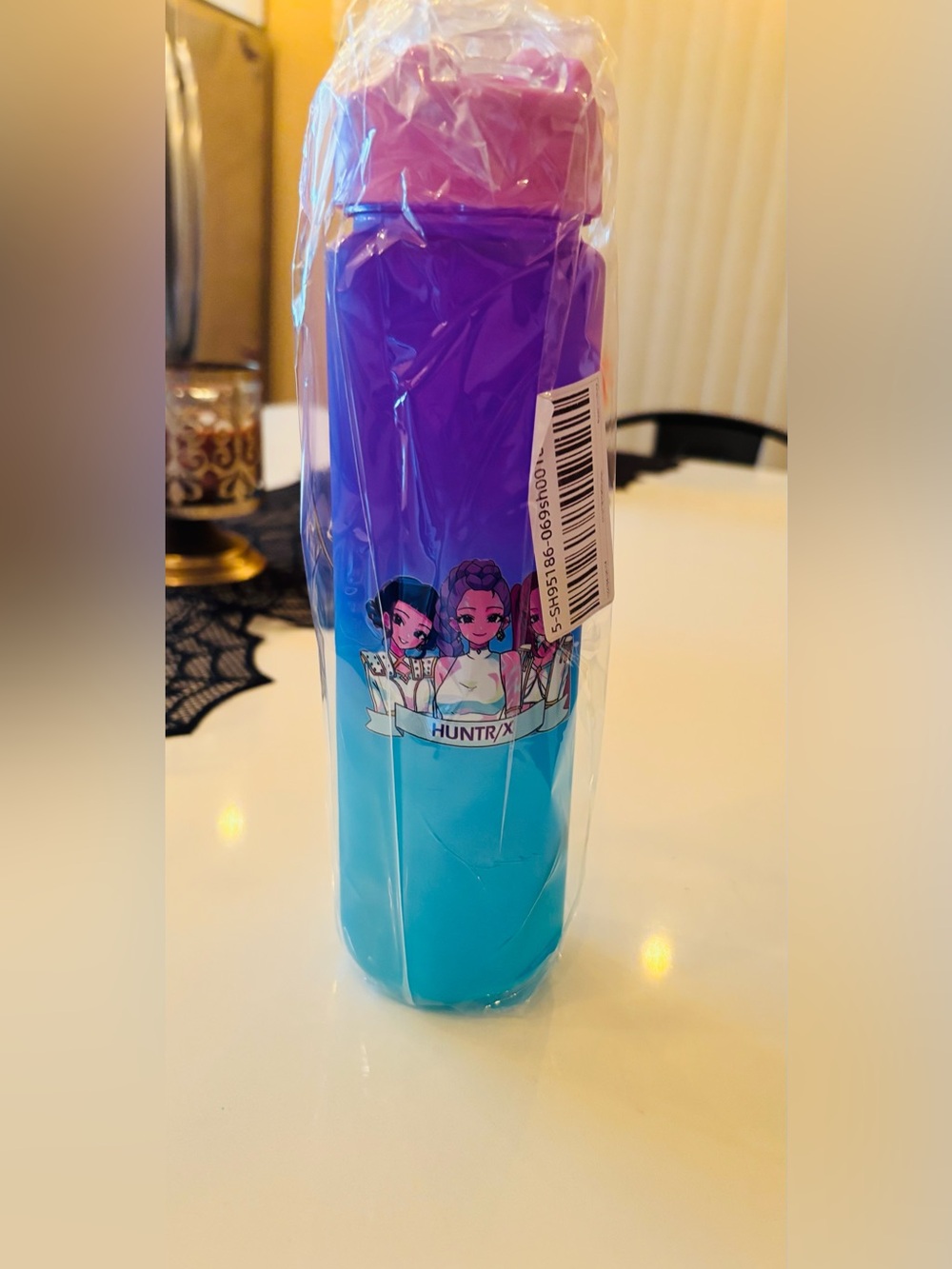 NWT K-pop huntrix water bottle